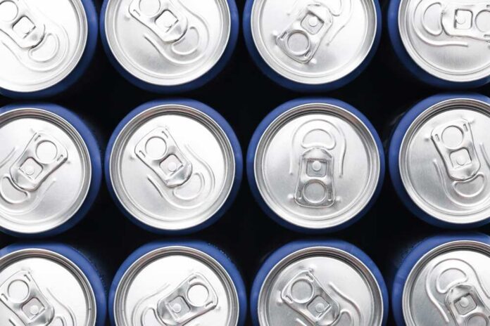 Aluminum,Soda,Cans,Top,View.,Cold,Drinks,Packed,In,Silver.