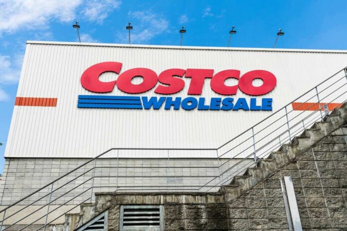 Taichung,,Taiwan-,August,28,,2024:,View,Of,Costco,Wholesale,Storefront Costco Wholesale storefront with large logo on exterior wall